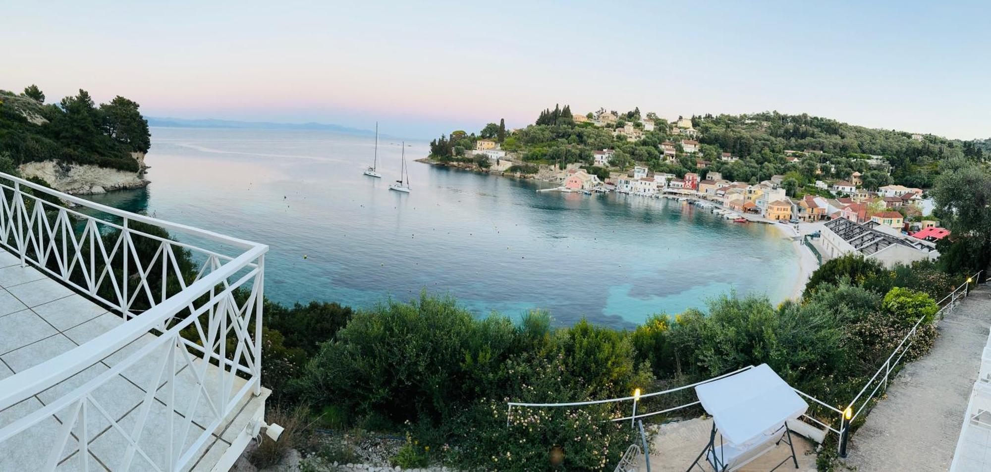 Aronis Spyros Panoramic Seaview Apartments Longos  Экстерьер фото